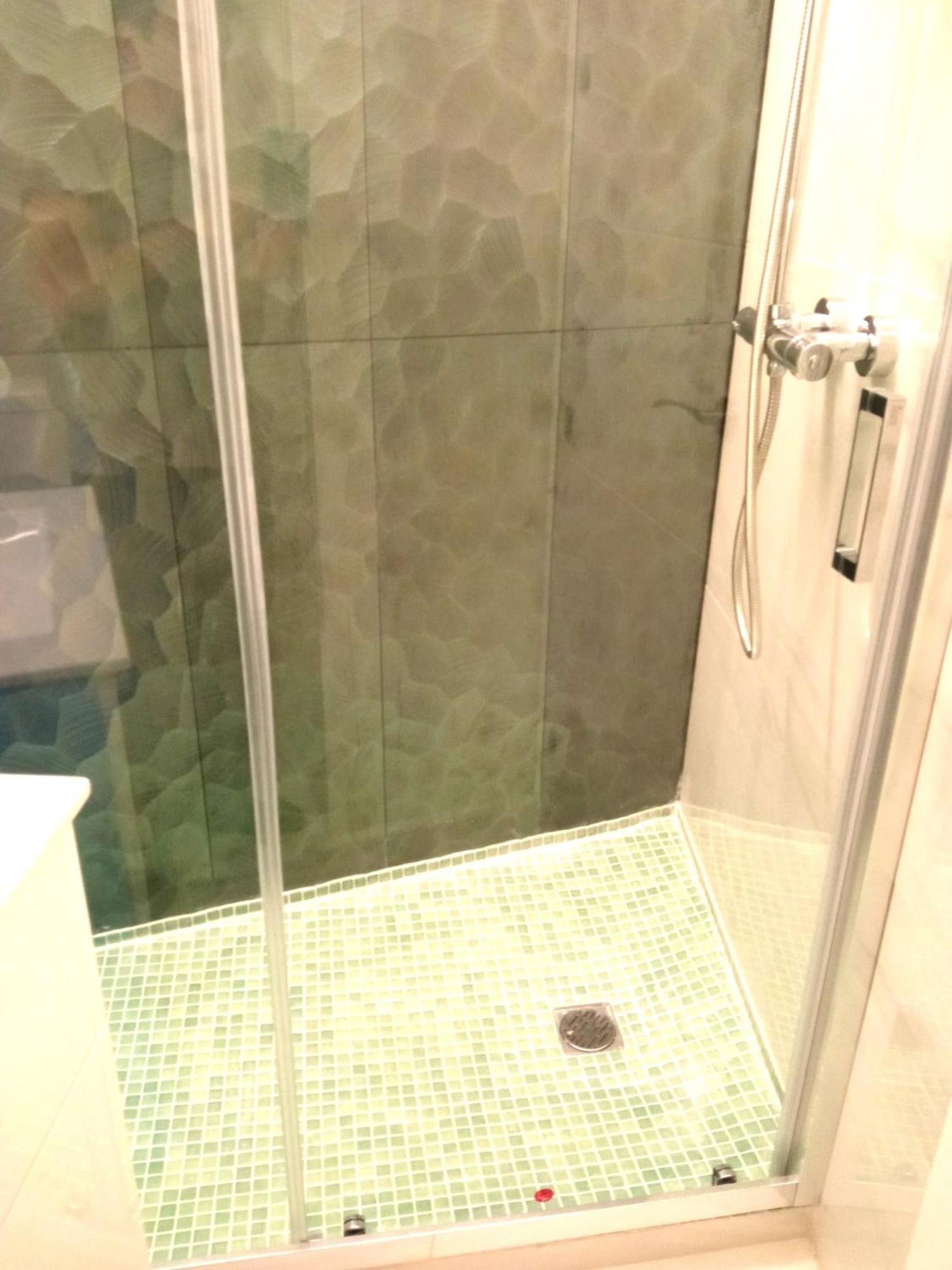 Leon Centro Apartment Sevilla Eksteriør billede